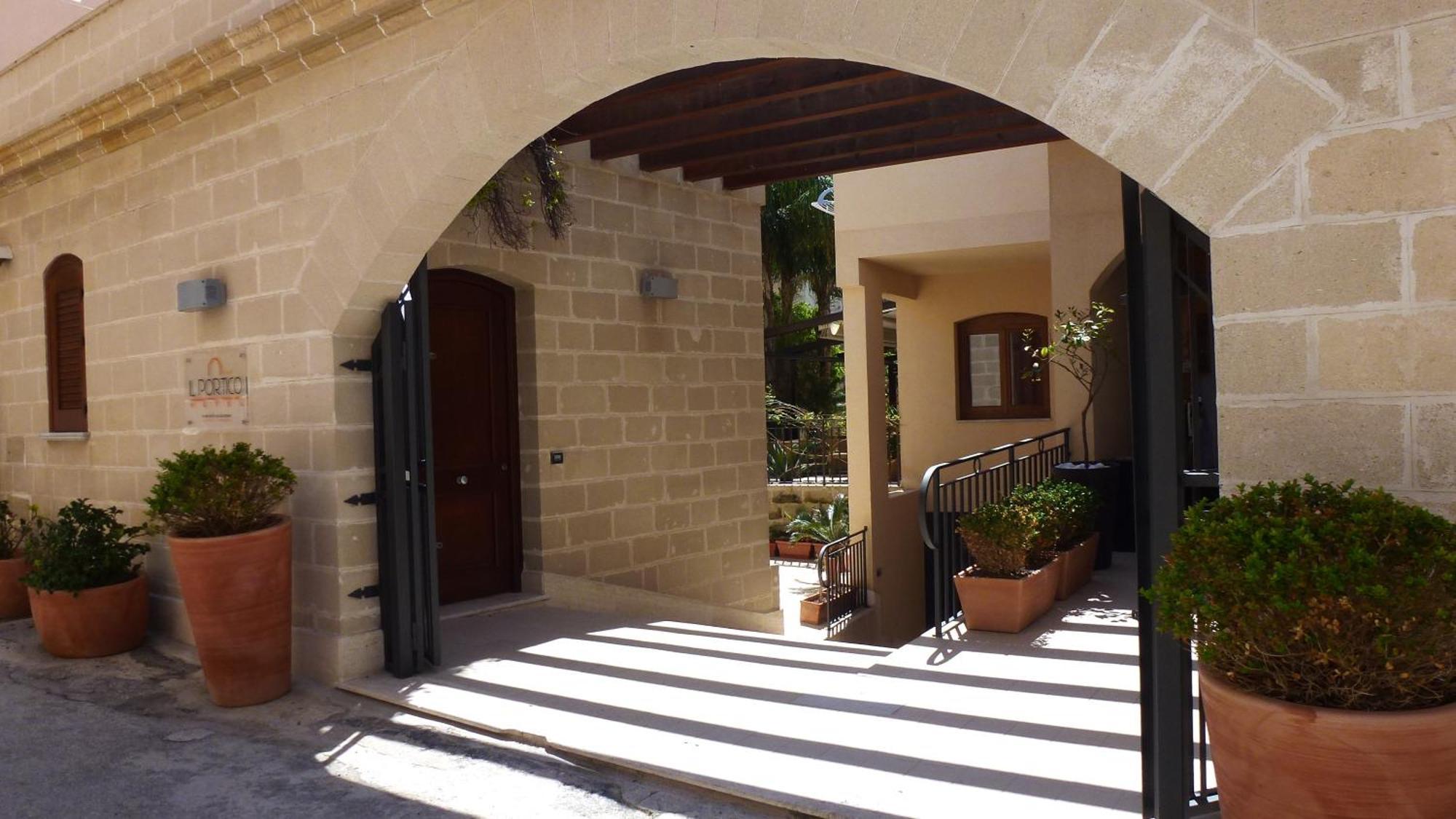 Hotel Il Portico Favignana Exteriér fotografie
