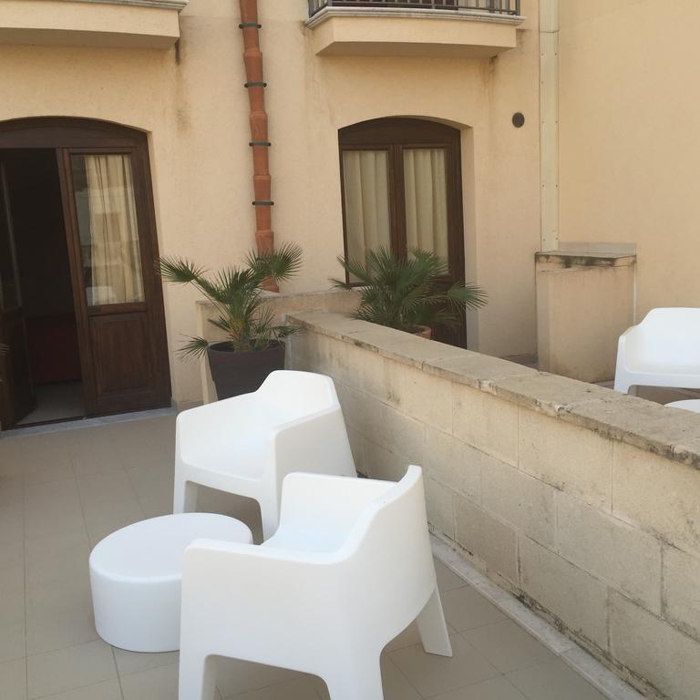 Hotel Il Portico Favignana Exteriér fotografie