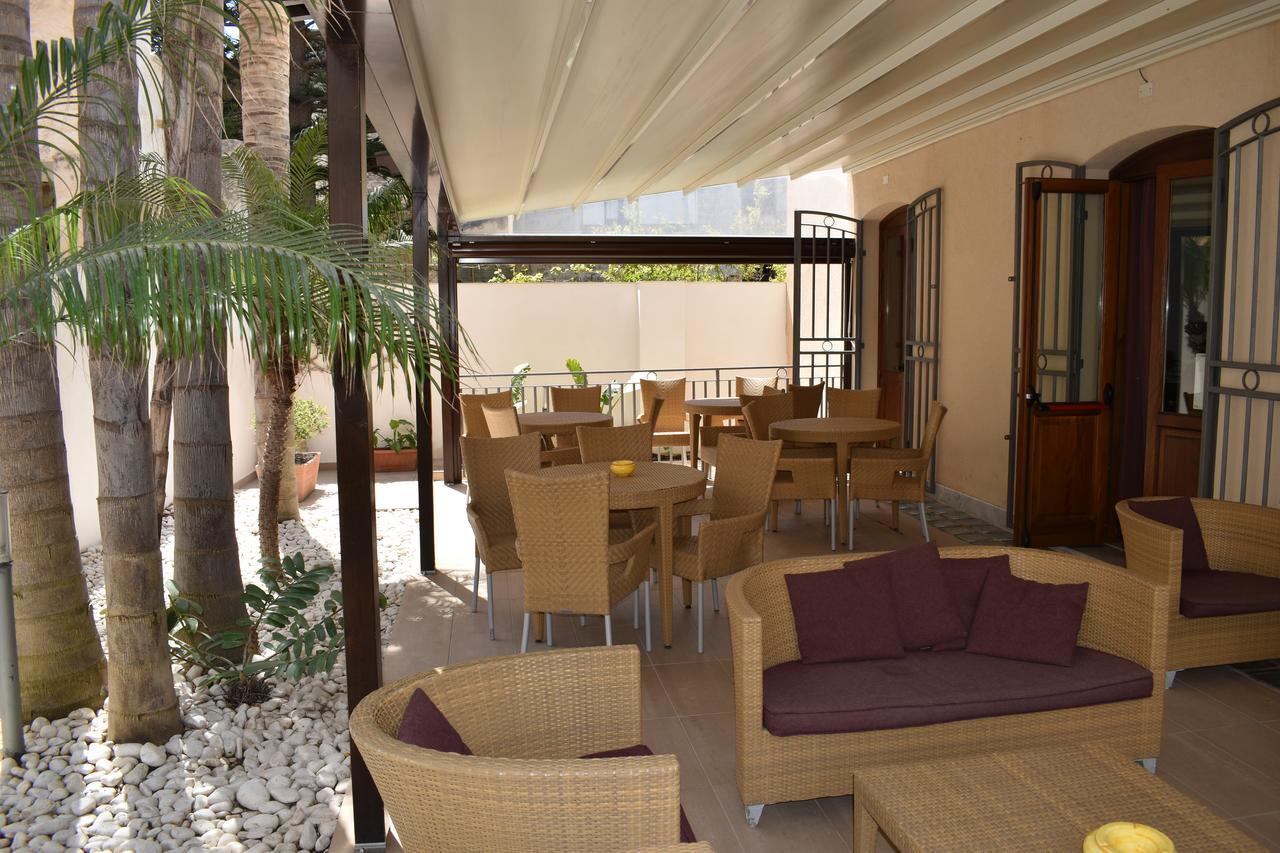 Hotel Il Portico Favignana Exteriér fotografie